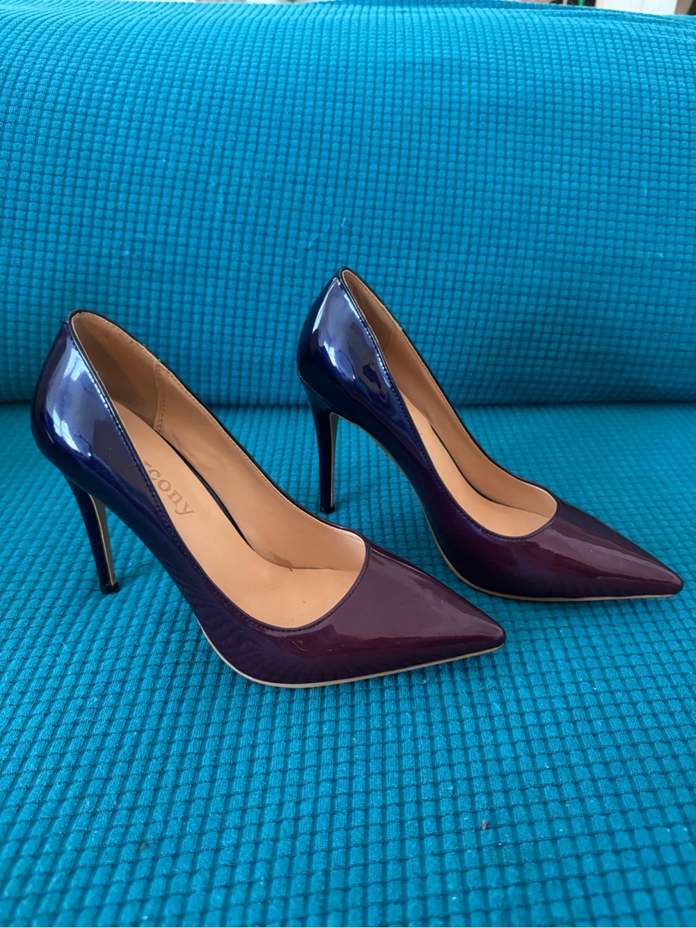 Ayercony Ombre Purple Patent Pointed Toe Stiletto Pumps Heels. Never worn